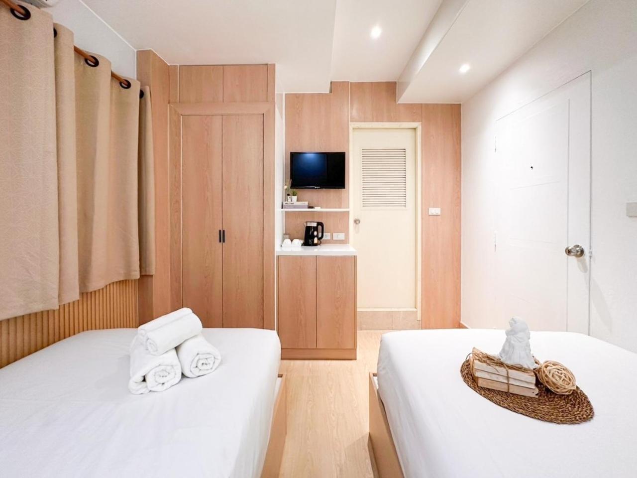 Thrive Hotel Бангкок Экстерьер фото