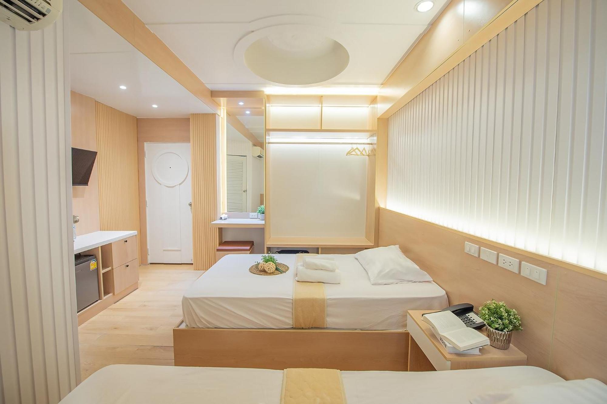 Thrive Hotel Бангкок Экстерьер фото