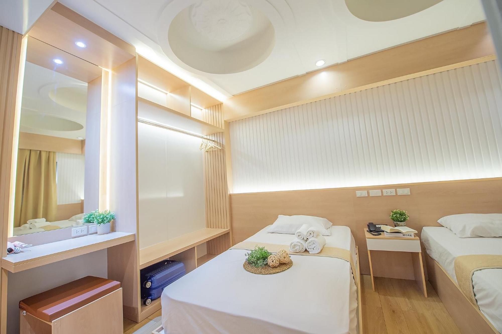 Thrive Hotel Бангкок Экстерьер фото